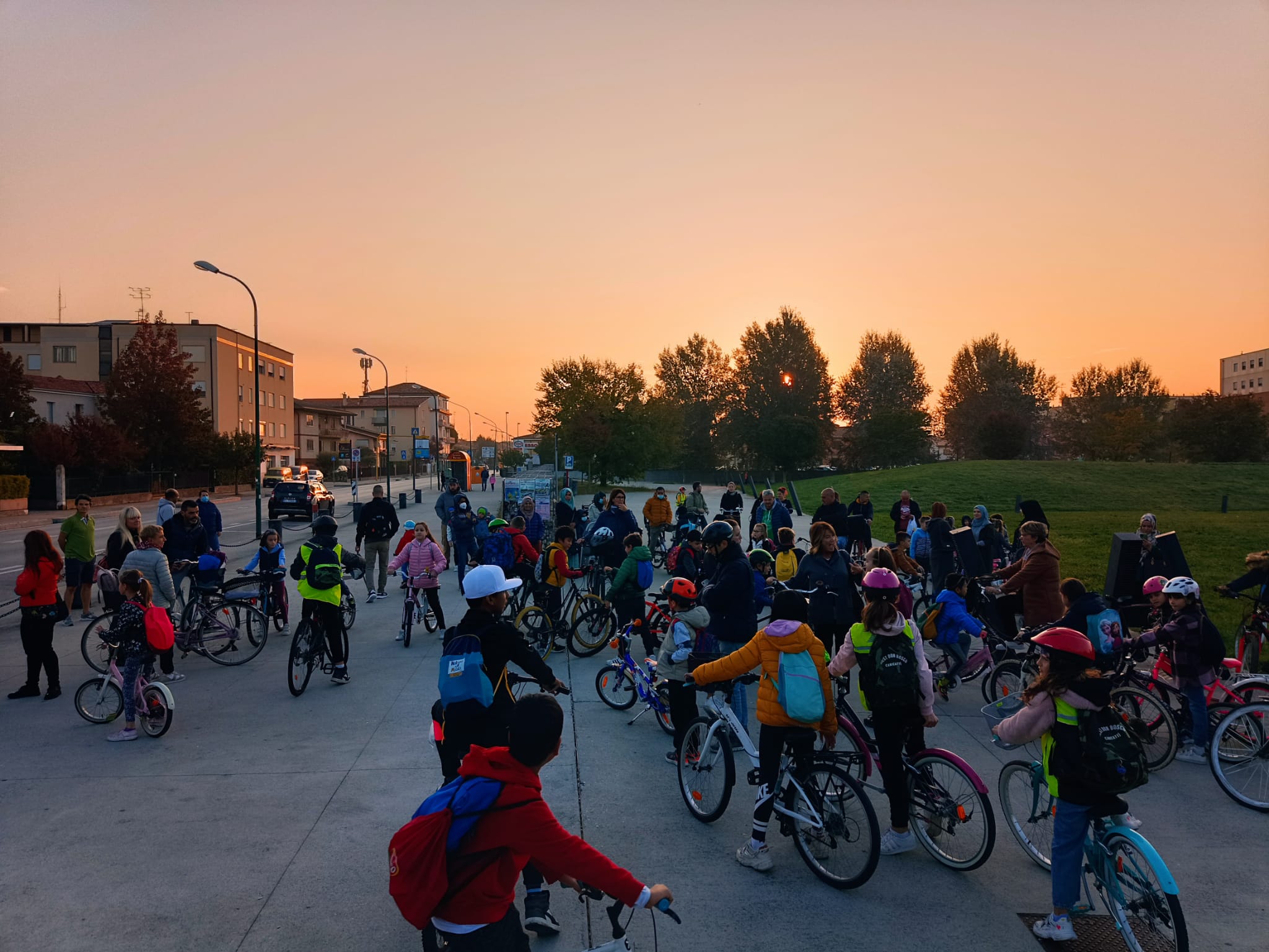 Bike to school scuola Baseggio 2022 ottobre  - ritrovo Parco Catene